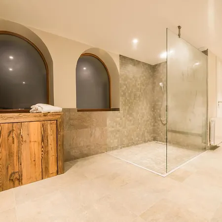 Stylish With Dishwasher Apartment